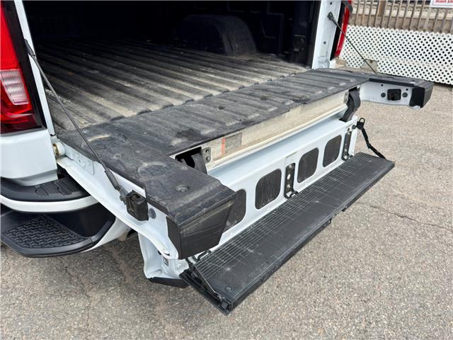 2025 GMC Sierra 1500 AT4 (Stk: 208048U) in PORT PERRY - Image 24 of 50