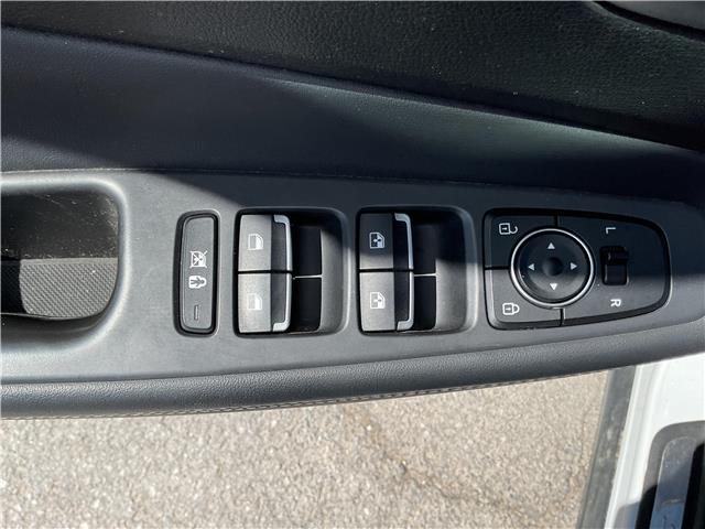 2020 Hyundai Santa Fe  (Stk: 260432) in Kingston - Image 32 of 38