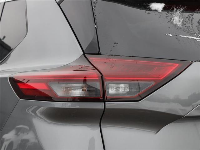 2025 Nissan Rogue Platinum (Stk: 32410) in London - Image 12 of 27