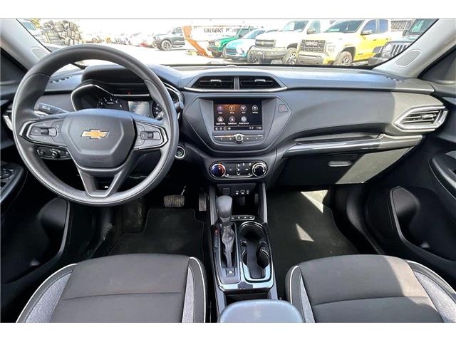 2022 Chevrolet TrailBlazer LT (Stk: 73213U) in Calgary - Image 15 of 34