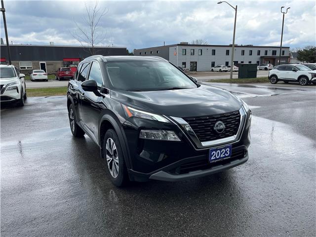 2023 Nissan Rogue SV Moonroof