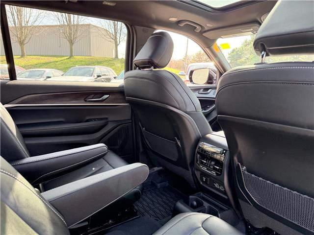 2025 Jeep Grand Cherokee L Limited (Stk: 16135A) in Newmarket - Image 41 of 50