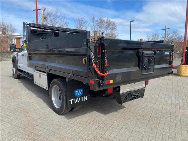 2026 Ford F-550 Chassis (Stk: 2603480) in Ottawa - Image 4 of 24 2026 Ford F-550 Chassis (Stk: 2603480) in Ottawa - Image 4 of 24