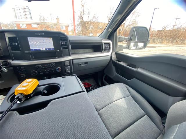 2026 Ford F-550 Chassis (Stk: 2603480) in Ottawa - Image 15 of 24 2026 Ford F-550 Chassis (Stk: 2603480) in Ottawa - Image 15 of 24