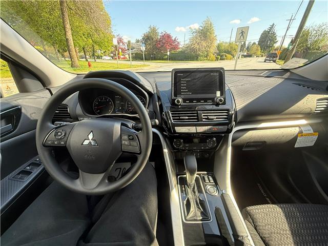 2026 Mitsubishi Eclipse Cross ES (Stk: 607199) in North Vancouver - Image 11 of 14