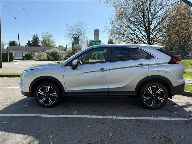 2026 Mitsubishi Eclipse Cross ES (Stk: 614219) in North Vancouver - Image 2 of 14 2026 Mitsubishi Eclipse Cross ES (Stk: 614219) in North Vancouver - Image 2 of 14