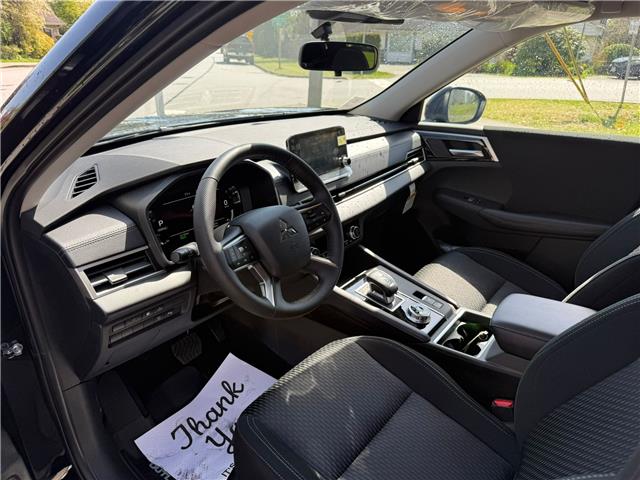 2025 Mitsubishi Outlander PHEV ES (Stk: 620105) in North Vancouver - Image 9 of 14