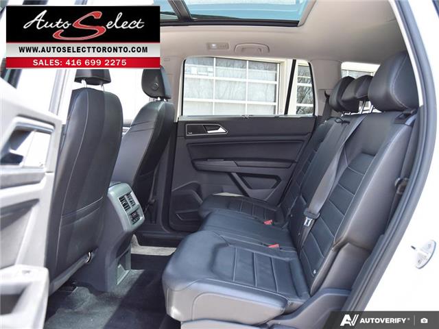 2018 Volkswagen Atlas Execline (Stk: 1TQ671W) in Scarborough - Image 23 of 28