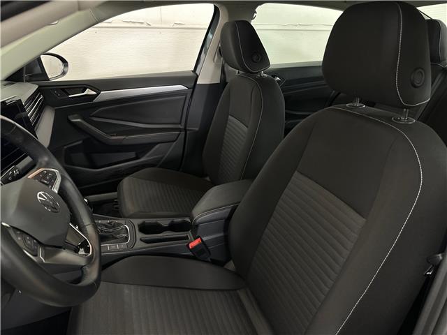 2025 Volkswagen Jetta Trendline (Stk: 43929J) in Belleville - Image 11 of 29