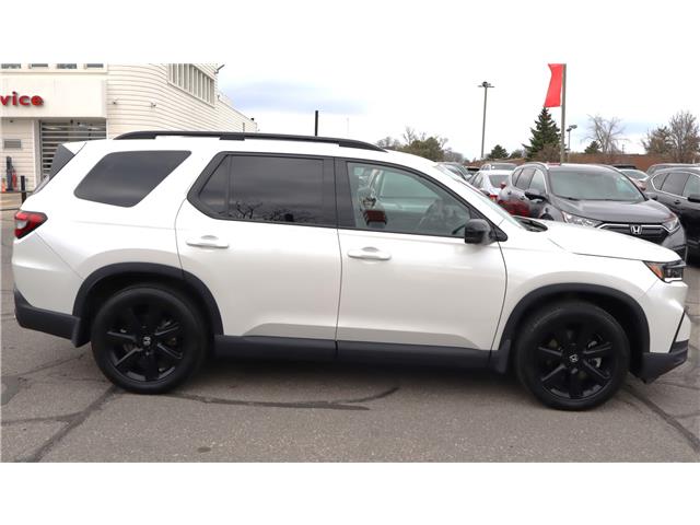 2025 Honda Pilot Black Edition (Stk: 2214607A) in Mississauga - Image 6 of 35 2025 Honda Pilot Black Edition (Stk: 2214607A) in Mississauga - Image 6 of 35