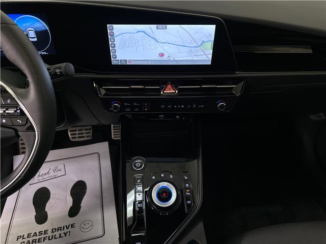 2025 Kia Niro EV Wave w/Snow White Pearl & Grey Exterior (Stk: 43895J) in Belleville - Image 19 of 35 2025 Kia Niro EV Wave w/Snow White Pearl & Grey Exterior (Stk: 43895J) in Belleville - Image 19 of 35
