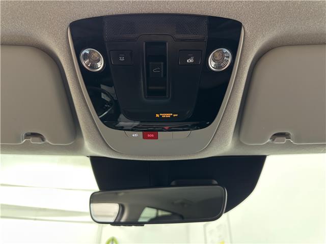 2025 Kia Niro EV Wave w/Snow White Pearl & Grey Exterior (Stk: 43895J) in Belleville - Image 25 of 35 2025 Kia Niro EV Wave w/Snow White Pearl & Grey Exterior (Stk: 43895J) in Belleville - Image 25 of 35
