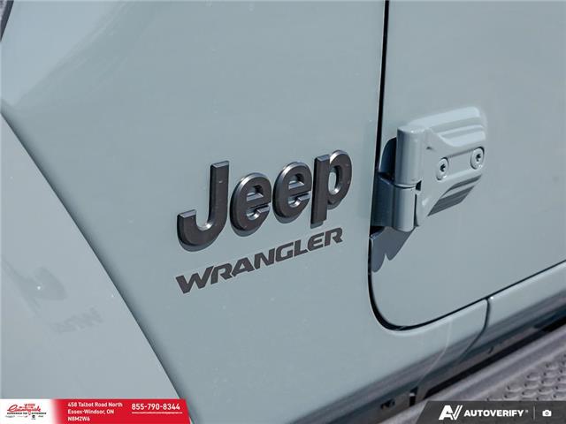 2026 Jeep Wrangler Sahara (Stk: 26137) in Essex-Windsor - Image 9 of 27