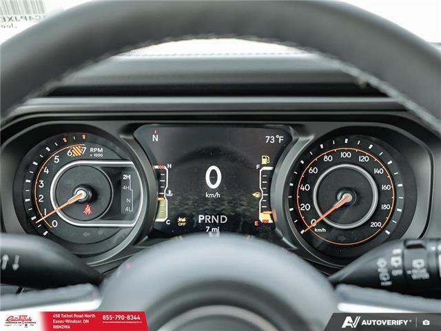 2026 Jeep Wrangler Sahara (Stk: 26137) in Essex-Windsor - Image 15 of 27