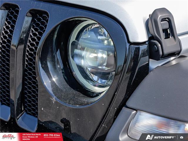 2023 Jeep Wrangler Sport (Stk: 62635) in Essex-Windsor - Image 12 of 30