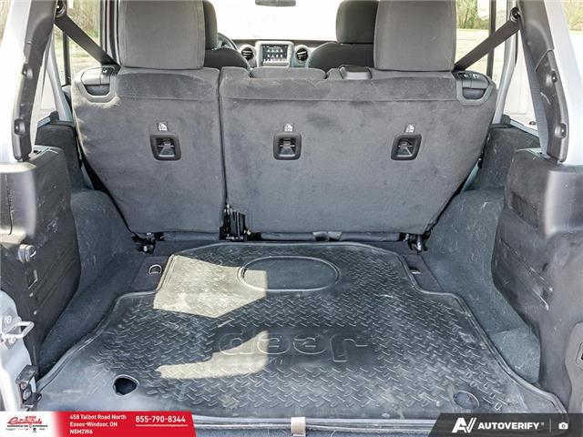2023 Jeep Wrangler Sport (Stk: 62635) in Essex-Windsor - Image 13 of 30