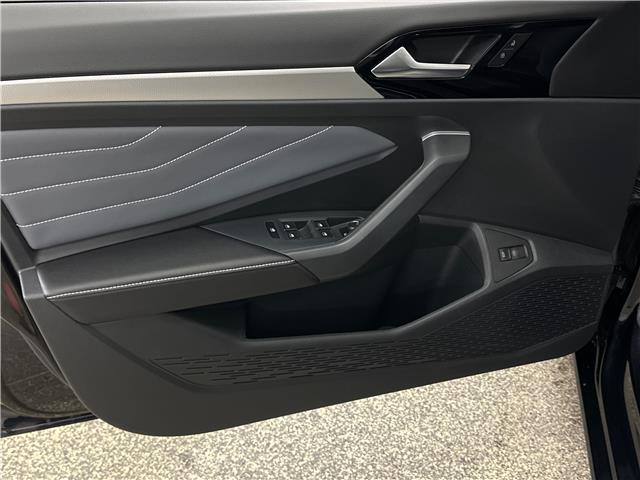 2025 Volkswagen Jetta Comfortline (Stk: 43928J) in Belleville - Image 13 of 31