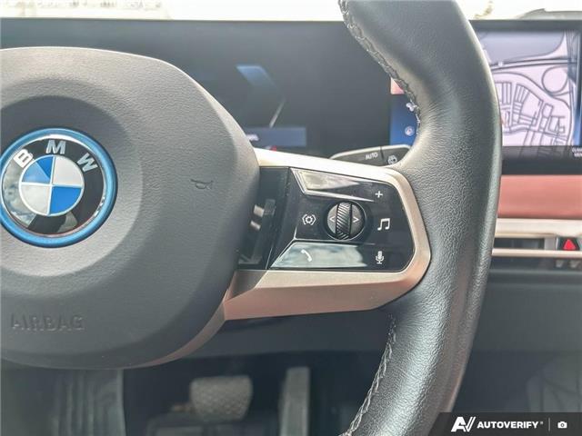2022 BMW iX xDrive50 (Stk: SU7732A) in Calgary - Image 13 of 22