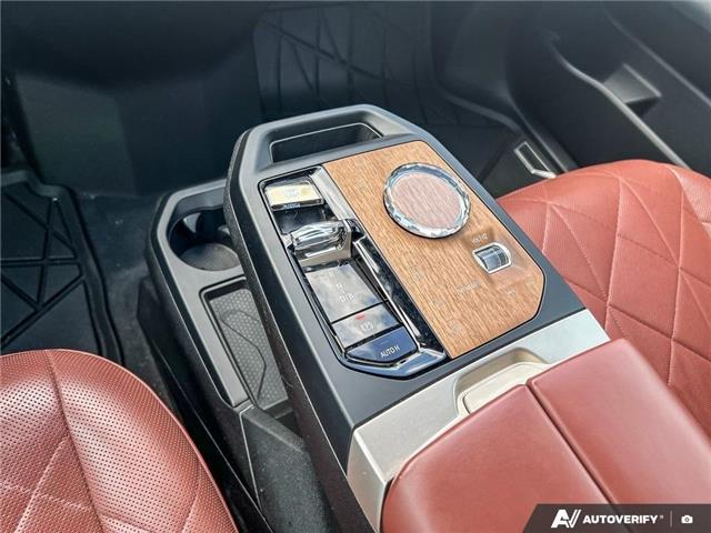 2022 BMW iX xDrive50 (Stk: SU7732A) in Calgary - Image 15 of 22