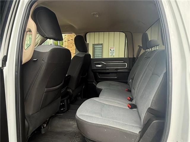 2019 RAM 3500 Big Horn (Stk: 6B008A) in Blenheim - Image 11 of 25