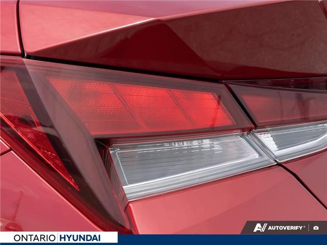 2022 Hyundai Elantra Preferred w/Sun & Tech Pkg (Stk: 7-1118A) in Whitby - Image 10 of 28