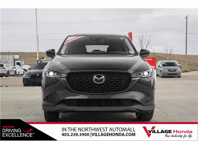 2022 Mazda CX-5 Kuro Edition (Stk: B9051A) in Calgary - Image 3 of 28