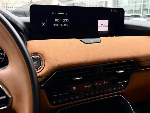 2024 Mazda CX-90 MHEV Signature (Stk: 260398A) in Calgary - Image 15 of 20