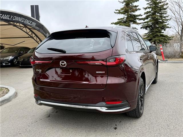 2024 Mazda CX-90 MHEV Signature (Stk: 260398A) in Calgary - Image 3 of 20