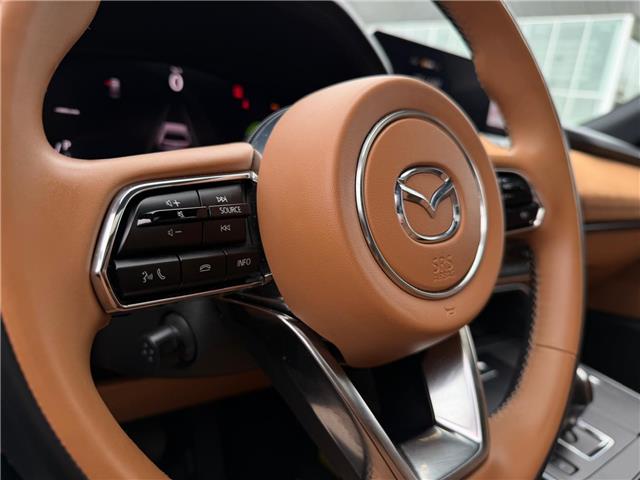 2024 Mazda CX-90 MHEV Signature (Stk: 260398A) in Calgary - Image 12 of 20