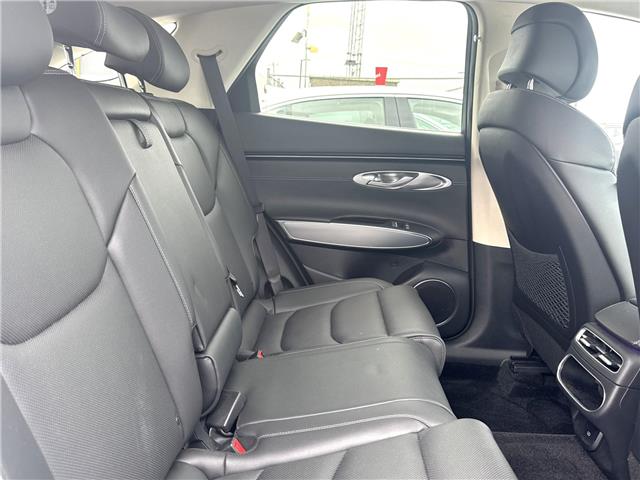 2022 Genesis GV70 2.5T Select (Stk: 25101649A) in Markham - Image 27 of 30 2022 Genesis GV70 2.5T Select (Stk: 25101649A) in Markham - Image 27 of 30