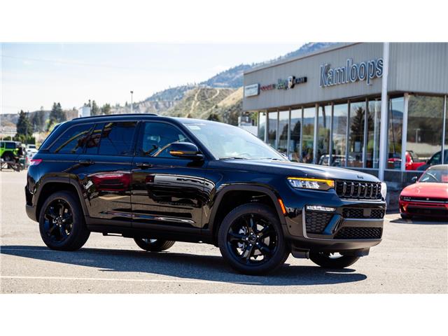 2026 Jeep Grand Cherokee Base (Stk: TT114) in Kamloops - Image 1 of 12