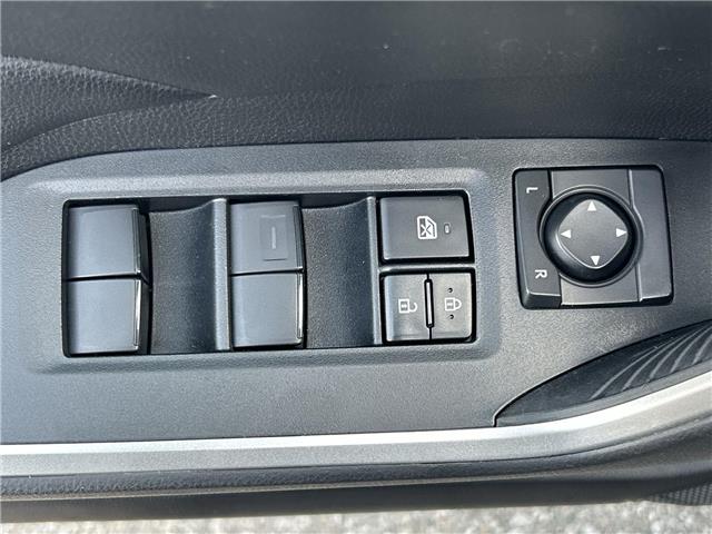 2021 Toyota RAV4 Hybrid XLE (Stk: 10120797A) in Markham - Image 13 of 31