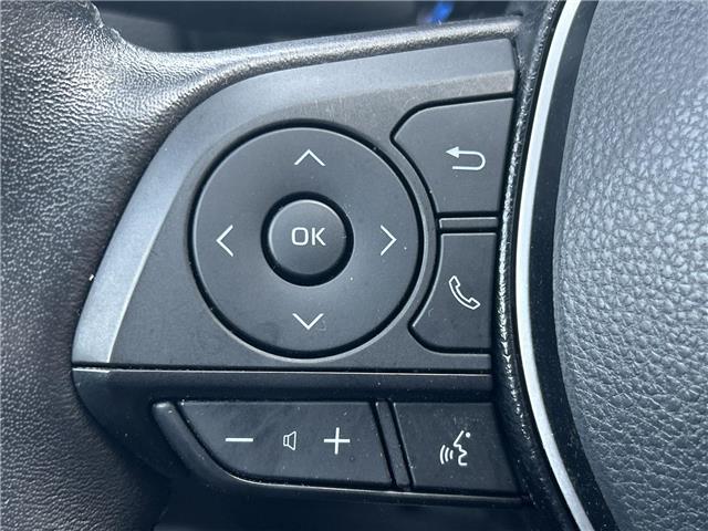 2021 Toyota RAV4 Hybrid XLE (Stk: 10120797A) in Markham - Image 15 of 31