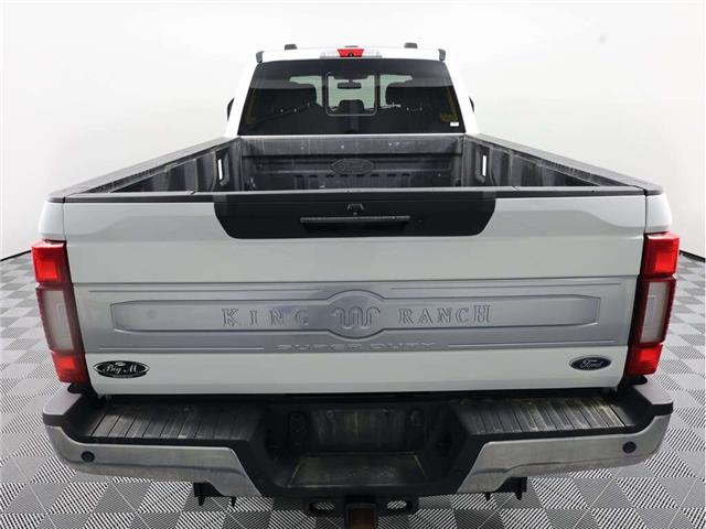 2022 Ford F-350 King Ranch (Stk: A21000) in Calgary - Image 6 of 20