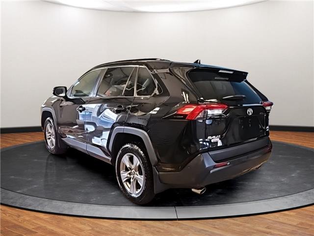 2022 Toyota RAV4 XLE (Stk: 286823) in Lower Sackville - Image 2 of 9
