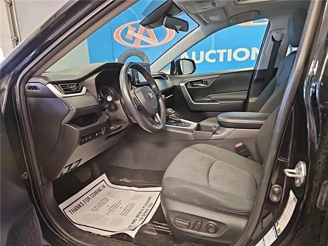 2022 Toyota RAV4 XLE (Stk: 286823) in Lower Sackville - Image 4 of 9