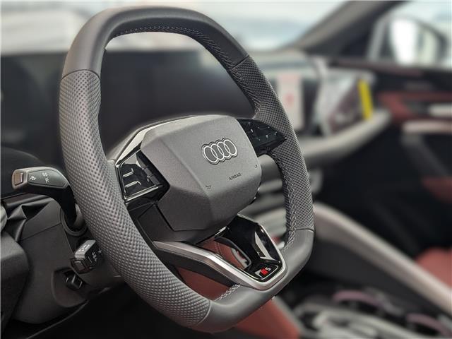 2026 Audi SQ5 3.0T Progressiv (Stk: 185057) in Oakville - Image 9 of 11 2026 Audi SQ5 3.0T Progressiv (Stk: 185057) in Oakville - Image 9 of 11