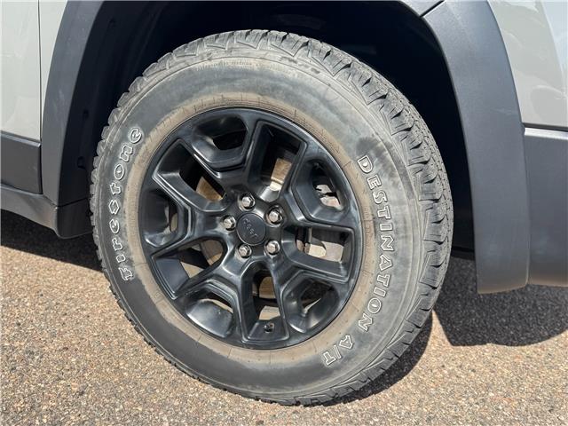 2019 Jeep Cherokee Trailhawk (Stk: P7638-1) in Pembroke - Image 11 of 22