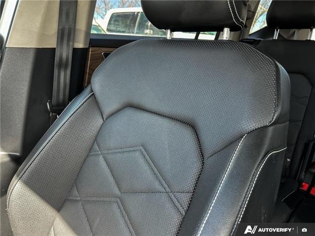 2024 Volkswagen Atlas 2.0 TSI Comfortline (Stk: KT-105A) in Okotoks - Image 17 of 22