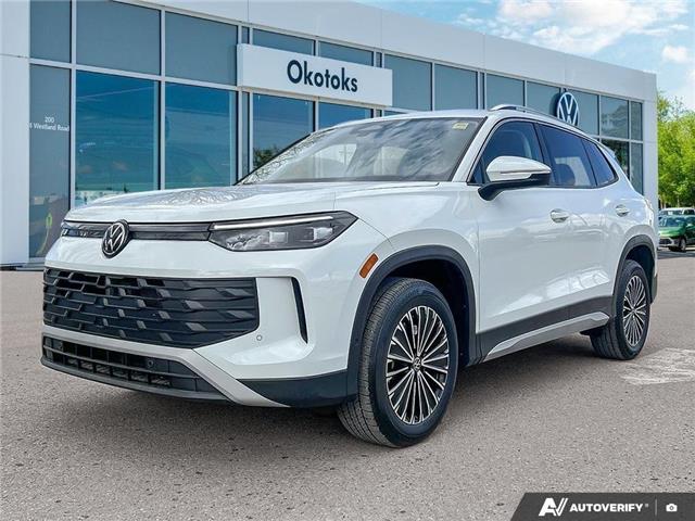 2026 Volkswagen Tiguan Comfortline (Stk: KU0516) in Okotoks - Image 1 of 25