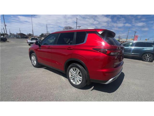 2024 Mitsubishi Outlander SE (Stk: 26045-1) in Sudbury - Image 2 of 26 2024 Mitsubishi Outlander SE (Stk: 26045-1) in Sudbury - Image 2 of 26