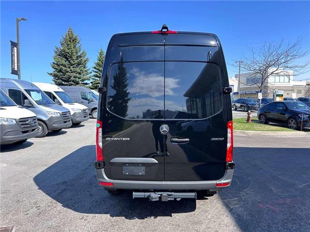 2026 Mercedes-Benz Sprinter 2500  (Stk: 191019) in Innisfil - Image 4 of 18