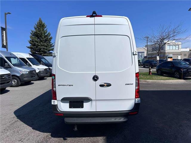 2026 Mercedes-Benz Sprinter 2500  (Stk: 191017) in Innisfil - Image 4 of 19