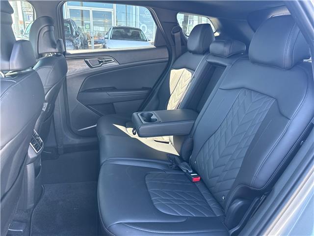 2025 Kia Sportage X-Line Limited w/Black Interior (Stk: 36143A) in Scarborough - Image 12 of 19