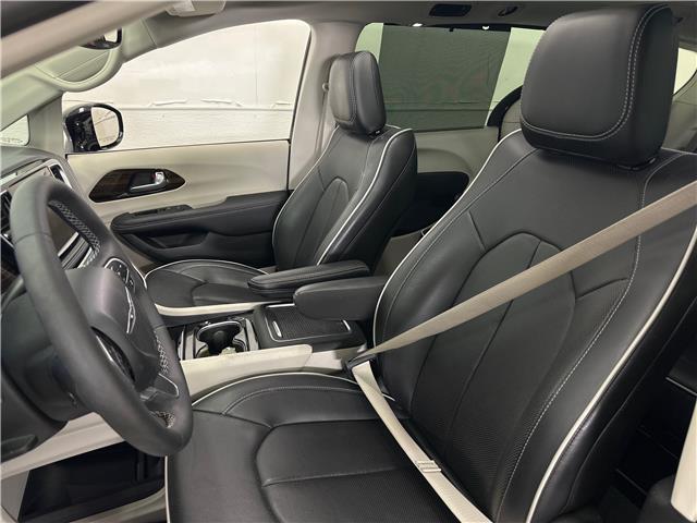 2024 Chrysler Pacifica Limited (Stk: 43927J) in Belleville - Image 12 of 34