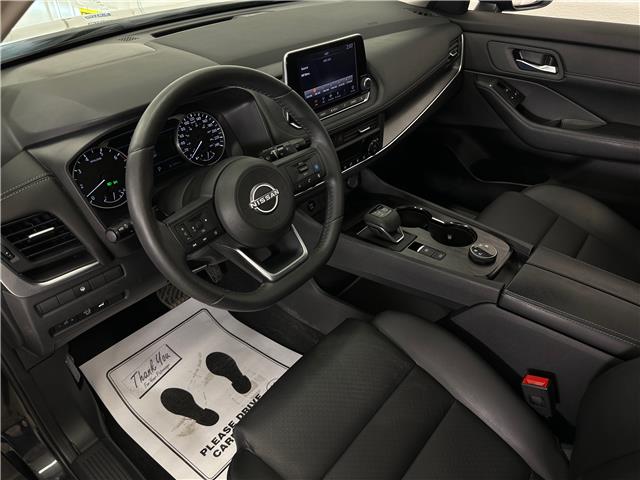 2024 Nissan Rogue SV Moonroof (Stk: 43933J) in Belleville - Image 13 of 31