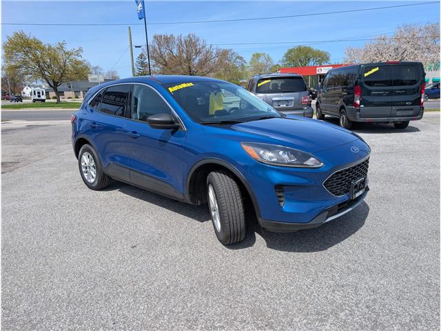 2022 Ford Escape SE (Stk: B1932) in Sarnia - Image 3 of 23 2022 Ford Escape SE (Stk: B1932) in Sarnia - Image 3 of 23