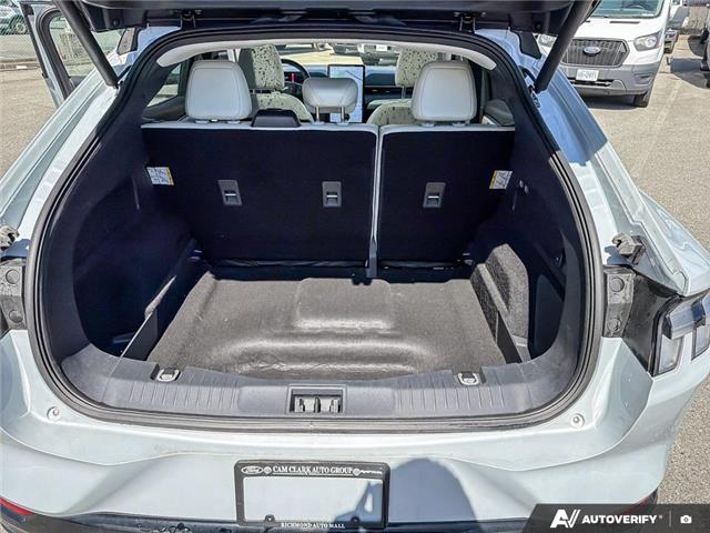 2023 Ford Mustang Mach-E Premium (Stk: X78538) in Richmond - Image 12 of 25