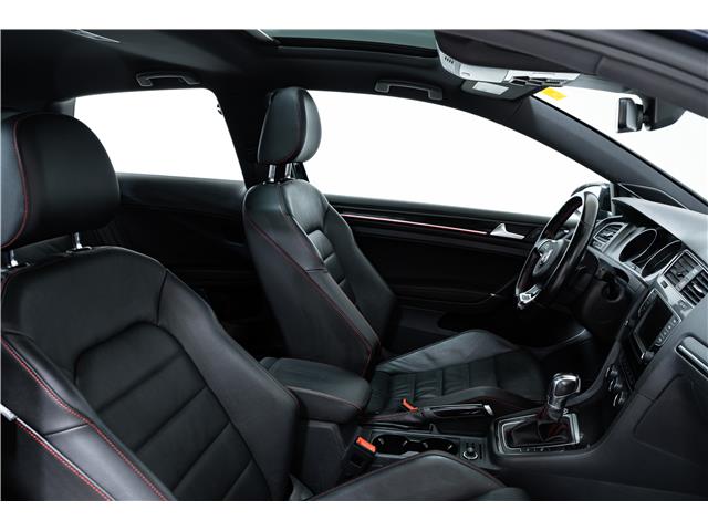 2017 Volkswagen Golf GTI 3-Door Autobahn (Stk: ARUC883B) in Calgary - Image 20 of 24 2017 Volkswagen Golf GTI 3-Door Autobahn (Stk: ARUC883B) in Calgary - Image 20 of 24