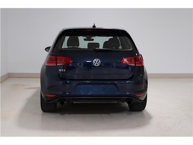 2017 Volkswagen Golf GTI 3-Door Autobahn (Stk: ARUC883B) in Calgary - Image 6 of 24 2017 Volkswagen Golf GTI 3-Door Autobahn (Stk: ARUC883B) in Calgary - Image 6 of 24